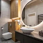 Apartment з двома спальнями! центр! *