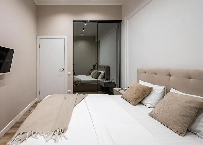 з двома спальнями! центр! Apartmán