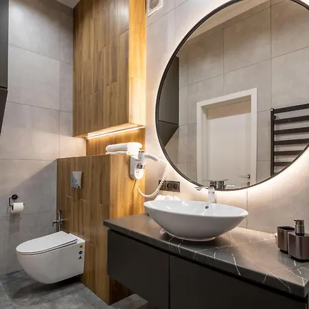 Apartamento з двома спальнями! центр! *